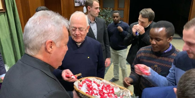 El arzobispo celebra la Navidad con los seminaristas de la archidiócesis