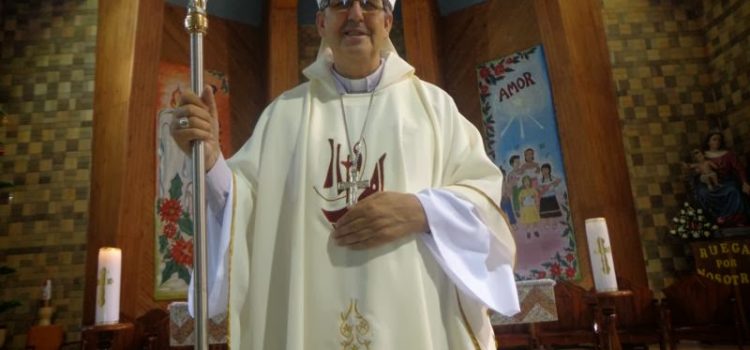 Mons. Rafael Cob, obispo burgalés en Ecuador, analiza la situación que afronta el país