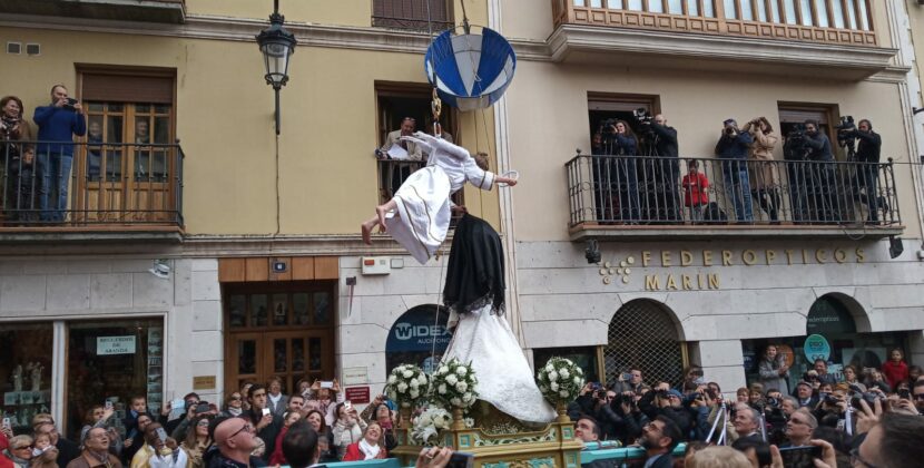 La Ribera pone en valor las tradiciones más genuinas de su Semana Santa