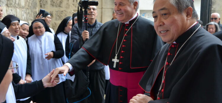El nuncio visita Burgos para celebrar los seis siglos del monasterio de Santa Dorotea