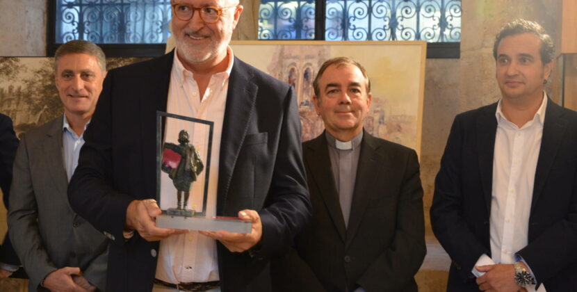 El Claustro Bajo de la Catedral acoge la muestra del XXVII Premio Diario de Burgos de Pintura Rápida