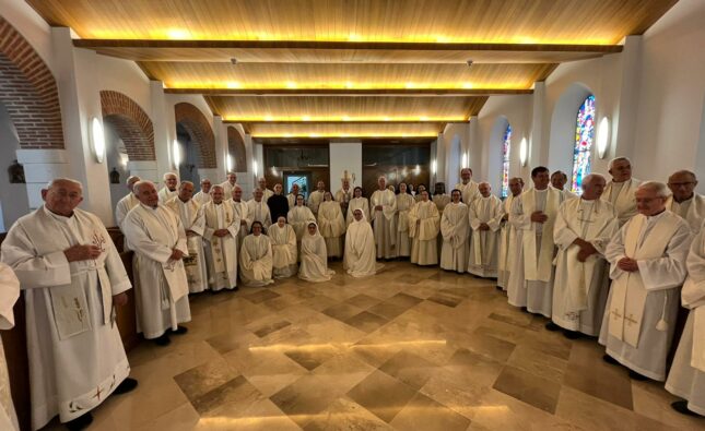 Los sacerdotes de la ciudad inician el curso con su tradicional ‘universidad de curas’