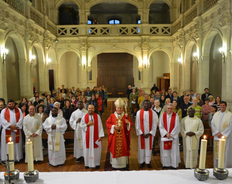 Mons. Mario Iceta anima a los profesores de Religión a confiar en la novedad del Espíritu Santo