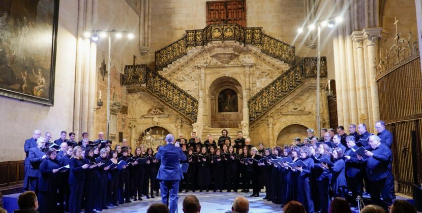 Yagüe canta a la catedral en su 40º Aniversario como Patrimonio Mundial