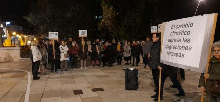 ‘El cambio climático agrava las migraciones forzosas’, lema del último Círculo de Silencio