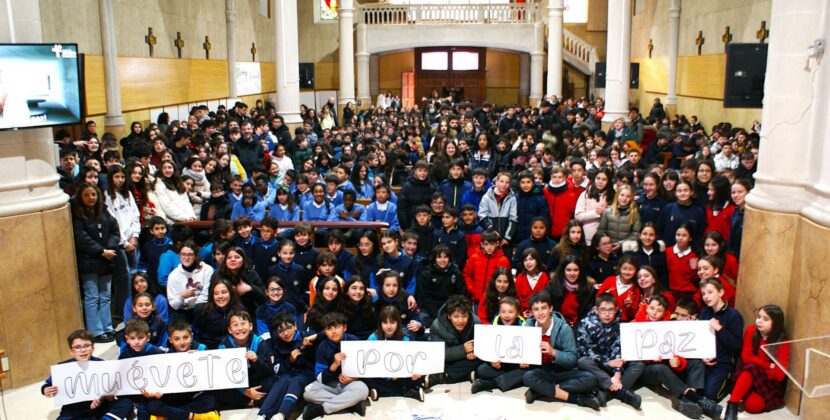 Los colegios de la Fundación Manjón-Palencia se unen en una gran celebración por la paz