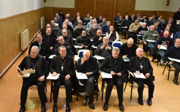 Ávila acoge el Encuentro de Iglesia en Castilla centrado en la renovación del estilo pastoral