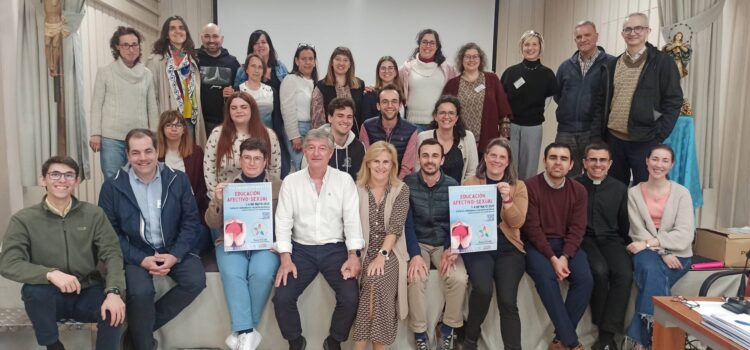 Familia y Vida organiza el primer curso del programa Teen STAR en Burgos