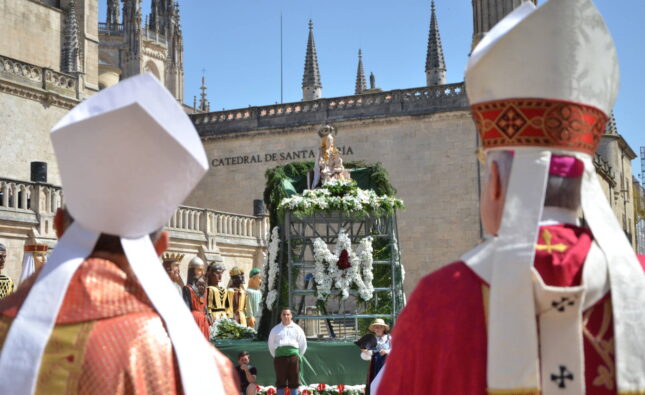 «Una fiesta no se celebra solo»: el arzobispo anima a vivir la fe como camino compartido