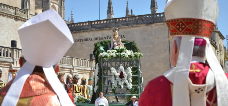 «Una fiesta no se celebra solo»: el arzobispo anima a vivir la fe como camino compartido
