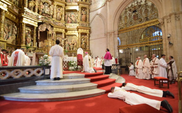 Dos nuevos sacerdotes, «servidores de esperanza» para la archidiócesis