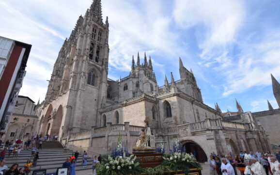 «Confraternizar para crecer»: más de 300 cofrades se darán cita este sábado en Burgos