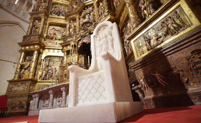 El Cabildo presenta la nueva sede episcopal de la Catedral