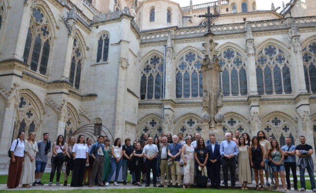 Los participantes en la campaña de Atapuerca visitan ‘Legatus Fidei’