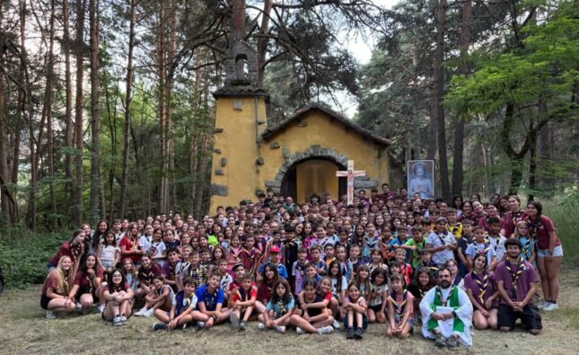 Un campamento pirata para los niños de las parroquias de Aranda