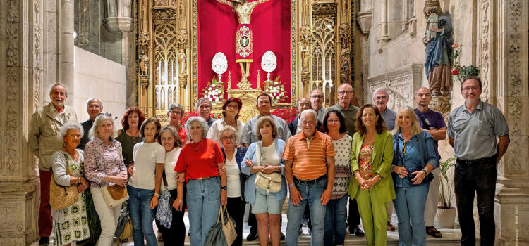 Voluntarios de la catedral y custodios de San Amaro comparten una jornada de convivencia