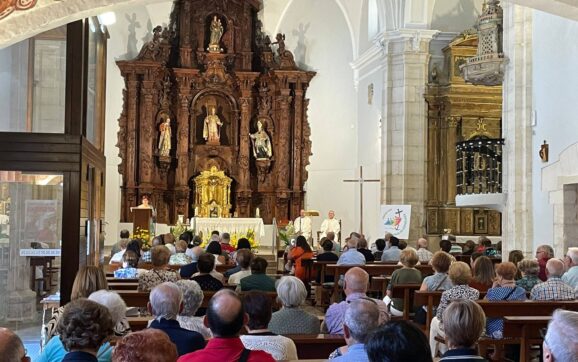 Se celebra la primera edición del ‘Día del Cofrade medinés’