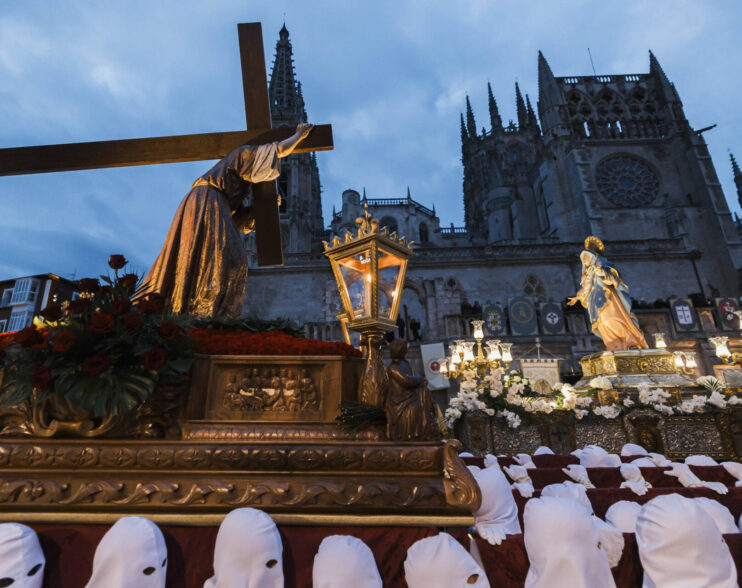 Concluye la renovación de la Junta de Semana Santa de Burgos