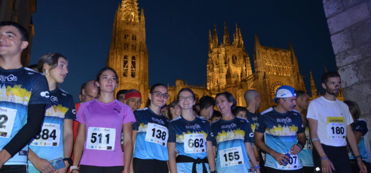 8.000 personas corren por el patrimonio en la Nocturna ‘Lux Mundi’ Burgos 2031