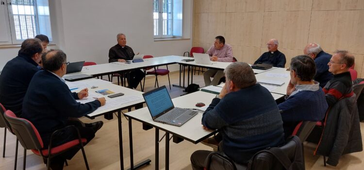 El Colegio de Arciprestes mantiene su primera reunión del curso