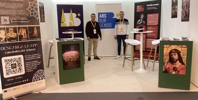 Mar Sancho, viceconsejera de Cultura y Turismo de la Junta de Castilla y León, reconoce la labor de Ars Burgensis en la Feria AR-PA