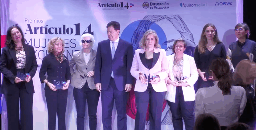 Consuelo Rojo recibe el Premio Mujeres Excelentes Castilla y León