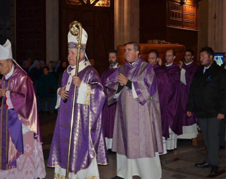 Mons. Francisco Gil Hellín, un servidor «bueno y fiel»