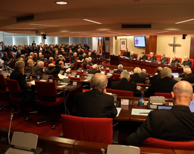 Mons. Mario Iceta se incorpora a la Plenaria de la CEE