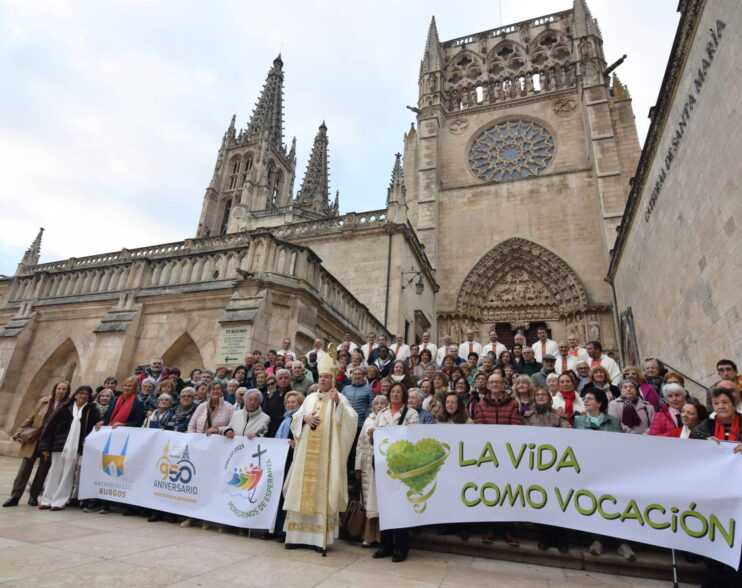 «Cada persona es templo de Dios y está llamada a reflejar su amor en el mundo»