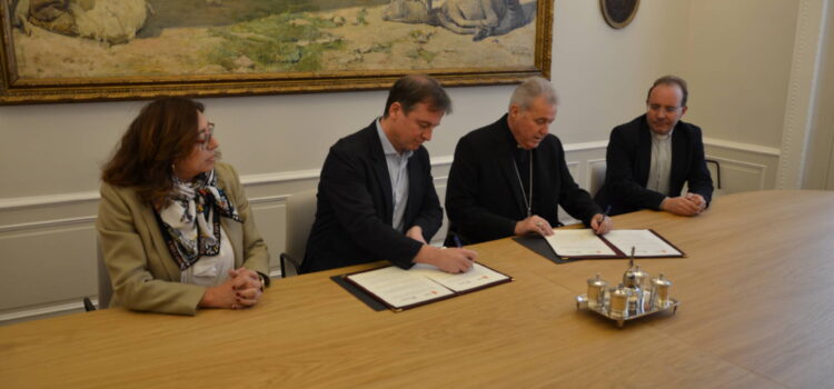 El Arzobispado y la Diputación renuevan el ‘Convenio de las Goteras’