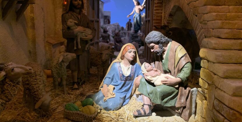 «En el Niño Dios volvemos a ser hijos y hermanos»