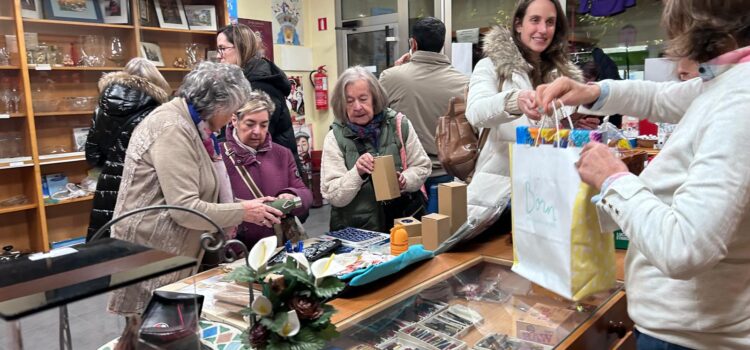 Manos Unidas de Miranda está celebrando su rastrillo solidario
