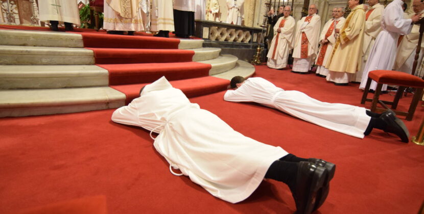 Dos seminaristas de Burgos, a las puertas del diaconado: «La meta no es otra que ser santo»