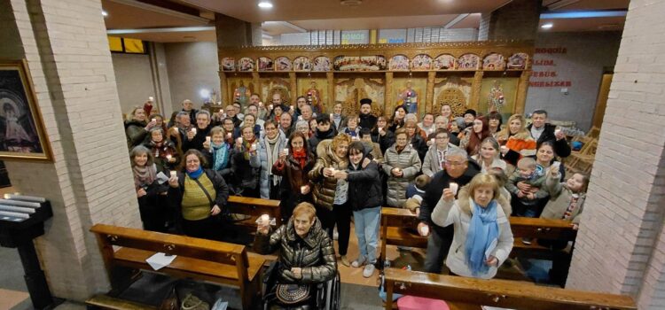 La luz de Cristo une a las comunidades cristianas de Aranda en una celebración ecuménica