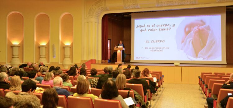 Los docentes de la Fundación Manjón-Palencia se forman en «educar el corazón»