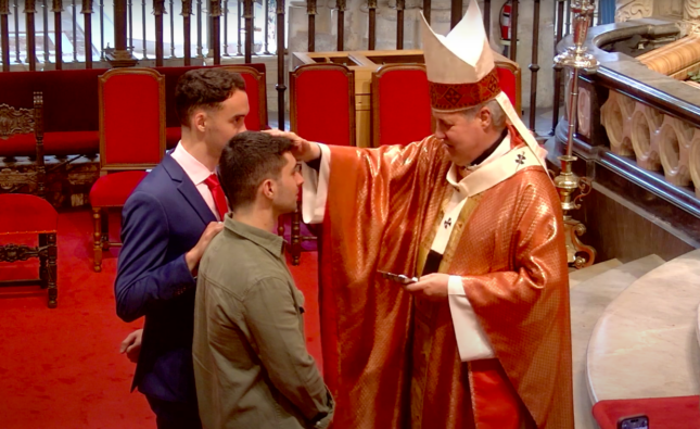 La archidiócesis invita a los mayores de 25 años a completar su iniciación cristiana