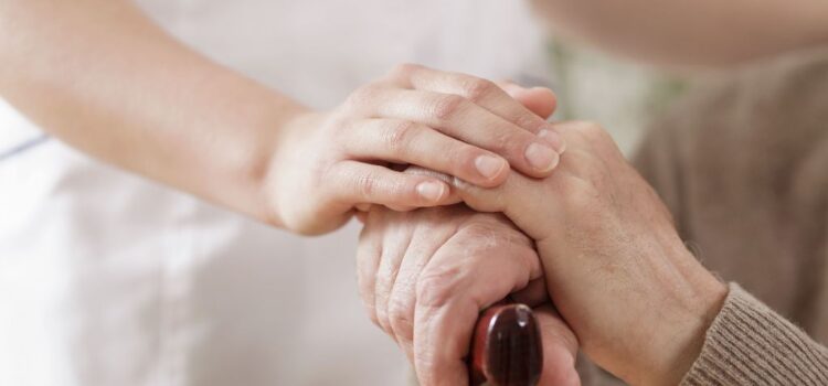 «Amemos, llevando el dolor del otro»