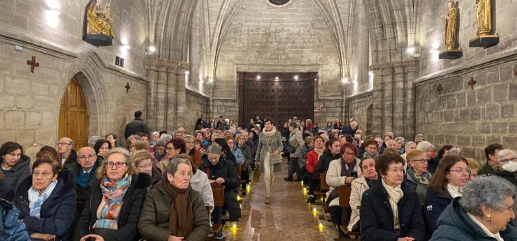 «La Palabra que convierte» centra un retiro de Cuaresma en la parroquia de Gamonal