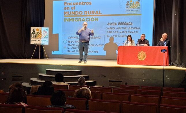 «La inmigración es una oportunidad para nuestros pueblos»