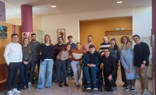 Comienza la catequesis de confirmación de adultos en Burgos, Aranda y Miranda