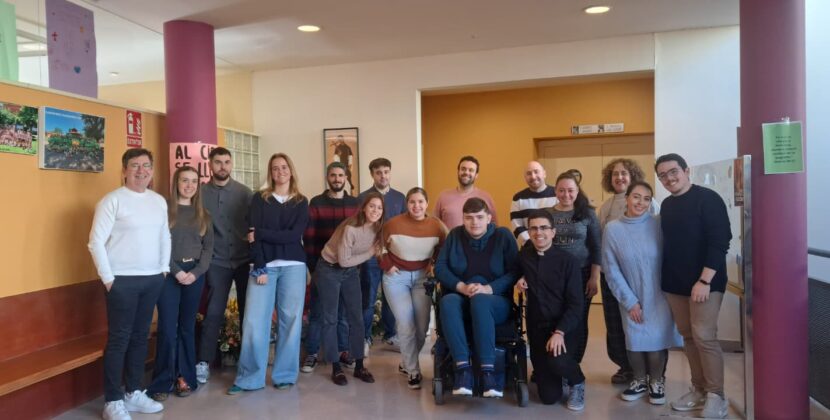 Comienza la catequesis de confirmación de adultos en Burgos, Aranda y Miranda