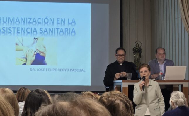 «La bondad y la sonrisa también curan»