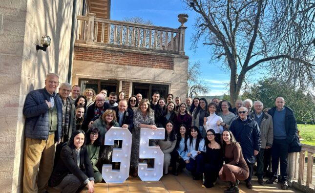 Fundación Candeal-Proyecto Hombre, galardonada con el premio Valores por encima del Valor