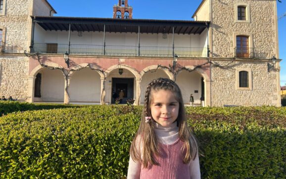 «Para que vea que Dios está vivo»: Lía será el nuevo ‘ángel’ de la Pascua arandina