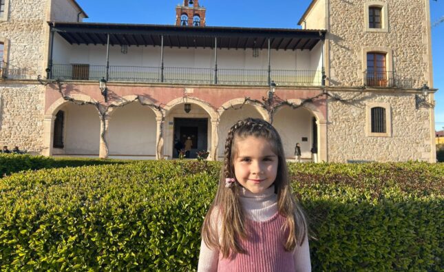 «Para que vea que Dios está vivo»: Lía será el nuevo ‘ángel’ de la Pascua arandina