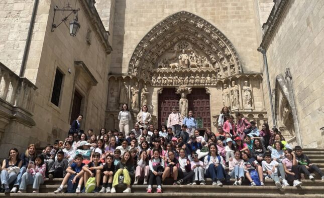 «Los guardianes de la fe» se juntan en el Concurso Religioso Escolar