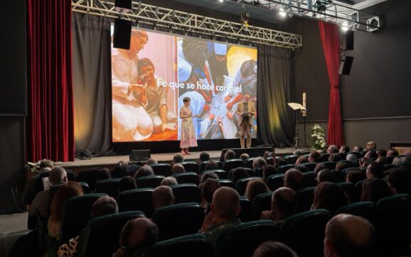 La Asamblea Eclesial vive su segunda jornada marcada por la primera votación de propuestas
