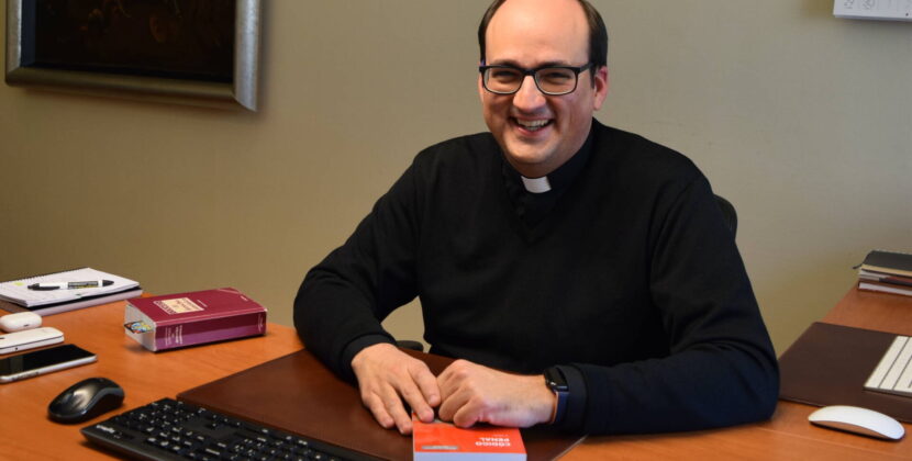 El sacerdote Carlos Azcona trabajará para la Secretaría de Estado de la Santa Sede