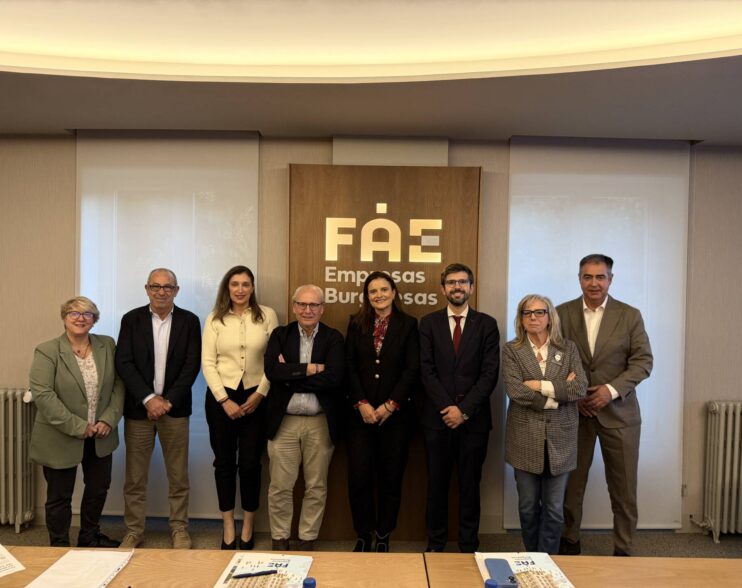 FAE profundiza con el Arzobispado y la CEE en la repercusión social del IRPF asignado a la Iglesia
