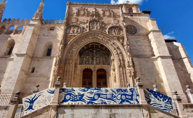 La iglesia de Santa María de Aranda inspira a una nueva generación de artistas